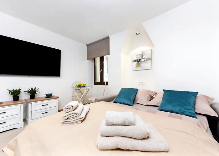 Mel Apartment
