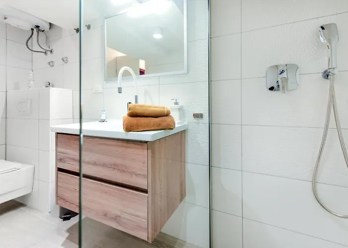 Mel Apartment *